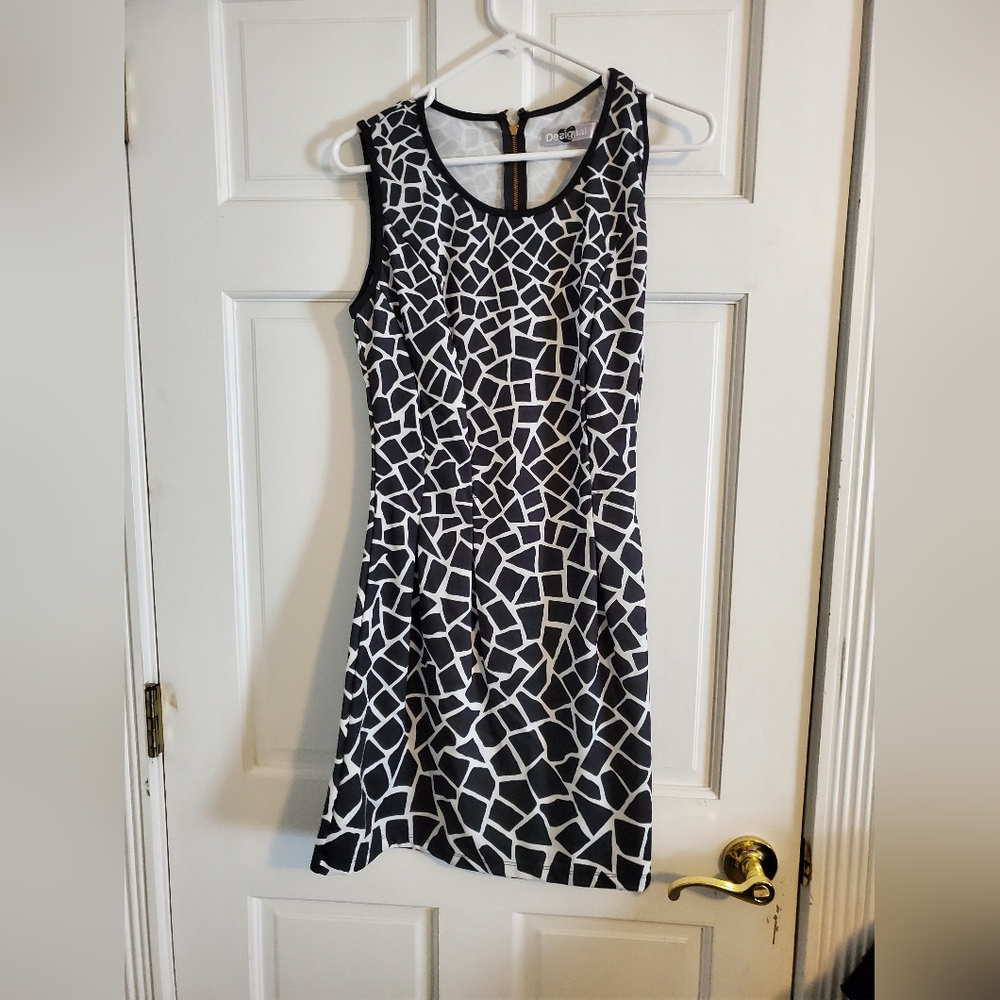 Black and white dress